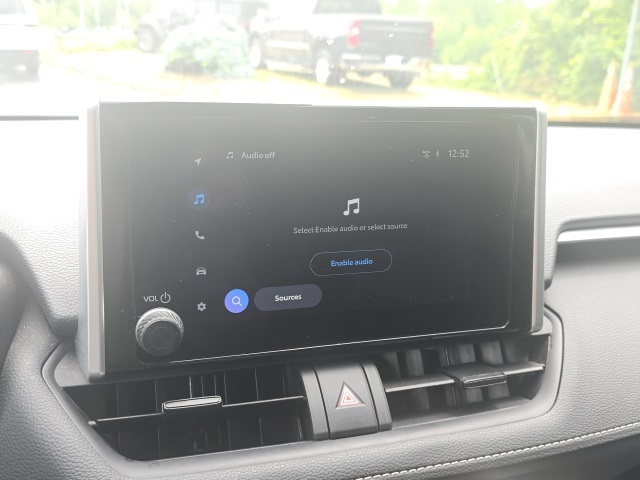 2024 Toyota RAV4 LE photo 23