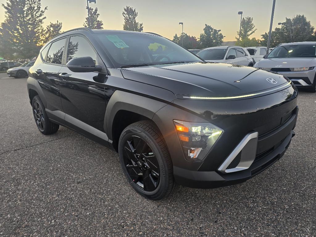2026 Hyundai Kona SEL photo 7