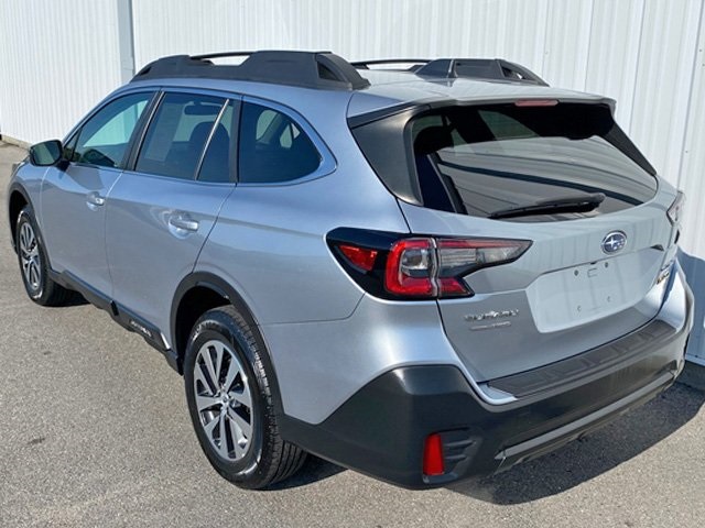 2021 Subaru Outback Premium photo 4