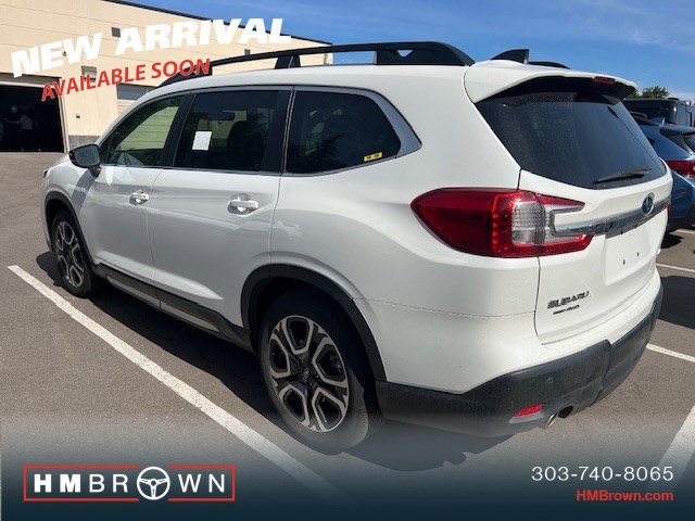 2024 Subaru Ascent Limited photo 3