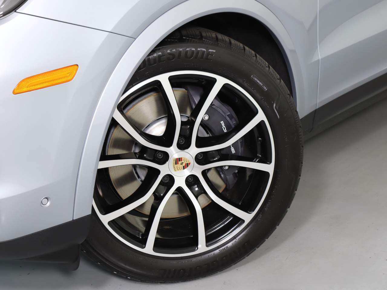2025 Porsche Cayenne E-Hybrid photo 23