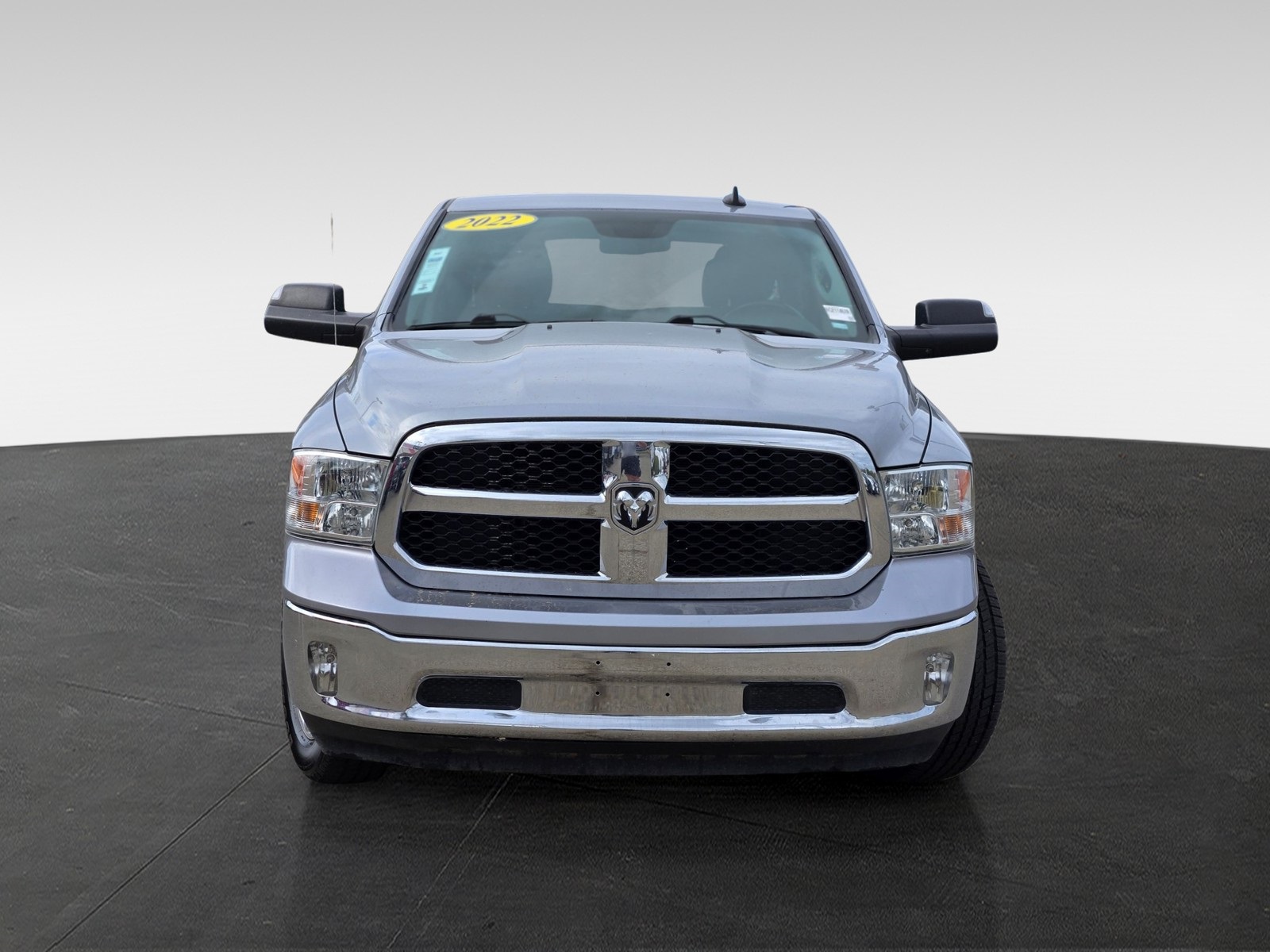 2022 Ram 1500 Classic Tradesman photo 2