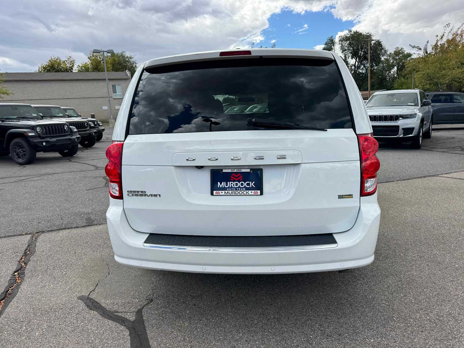 2017 Dodge Grand Caravan SE SXT Express photo 4