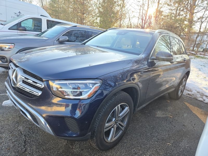 2022 Mercedes-Benz GLC GLC300's photo