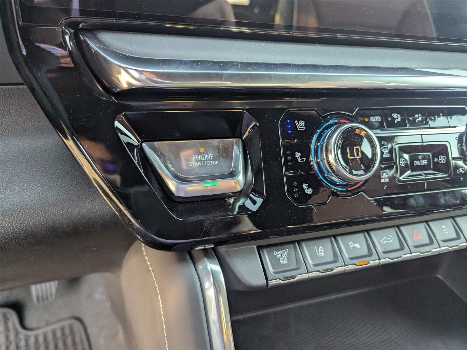 2025 Gmc Sierra 2500 HD Denali Ultimate photo 22
