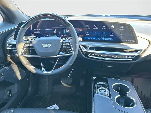 2026 Cadillac Lyriq Sport photo 2