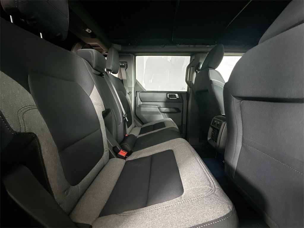 2025 Ford Bronco Big Bend photo 24