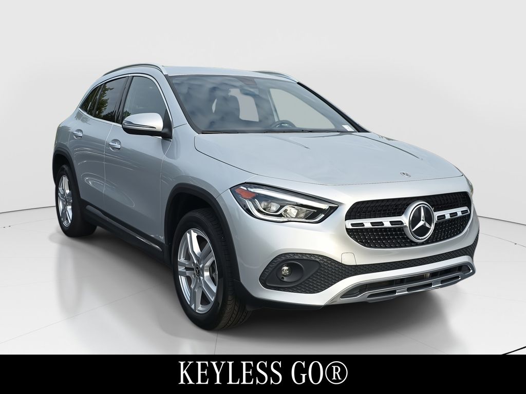 2022 Mercedes Benz GLA 250 photo 3