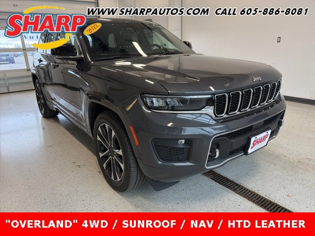 2022 Jeep Grand Cherokee Overland's photo