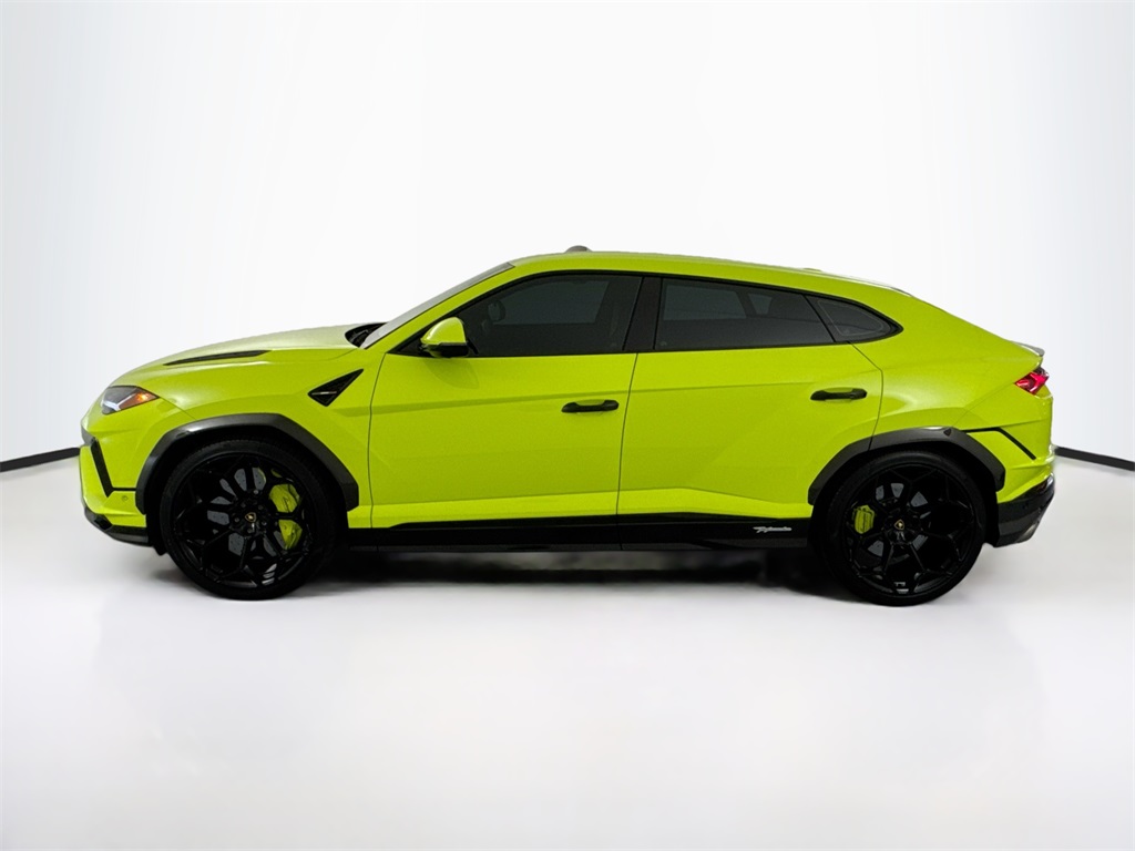 2024 Lamborghini Urus Performante photo 8