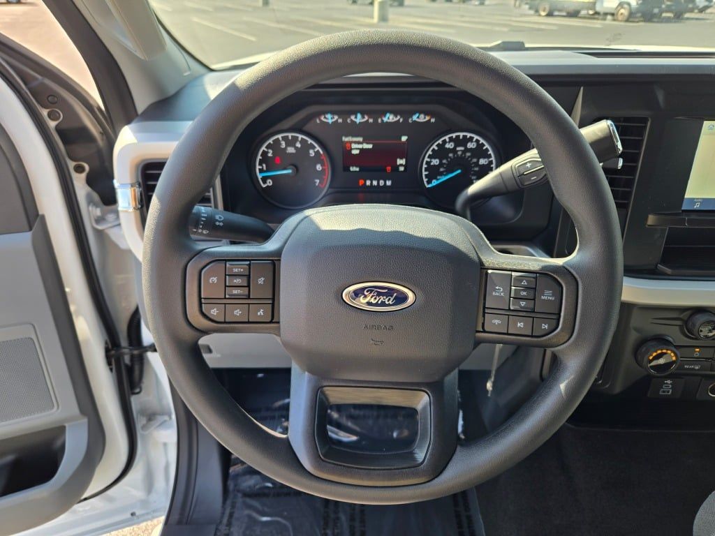 2026 Ford F-250 photo 30