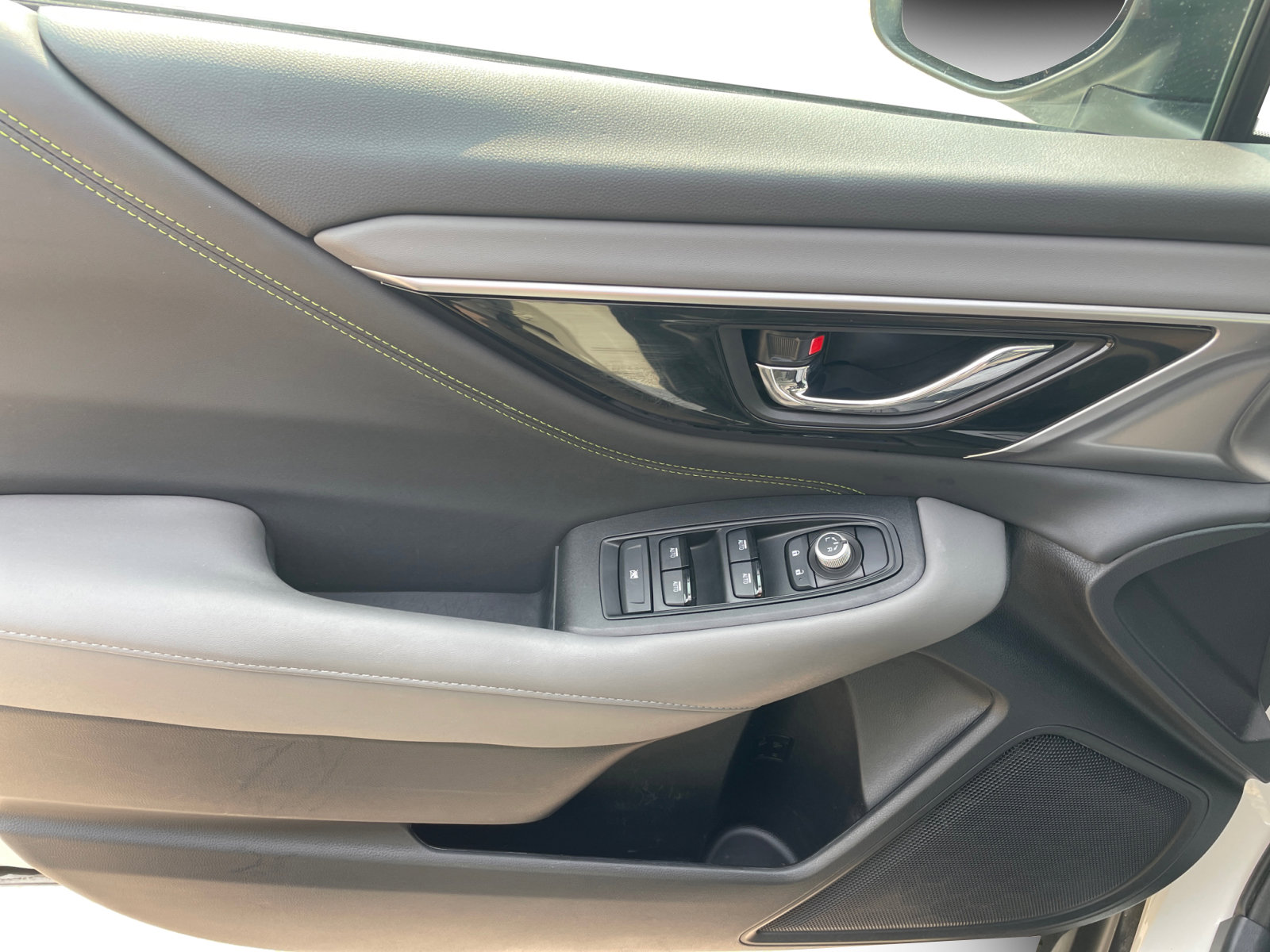 2022 Subaru Outback Onyx Edition XT photo 18