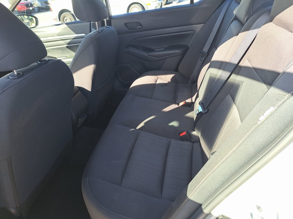 2023 Nissan Altima 2.5 SV photo 19