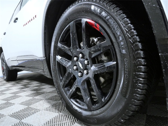 Certified 2021 Chevrolet Traverse Premier with VIN 1GNEVKKW0MJ199238 for sale in Apple Valley, Minnesota