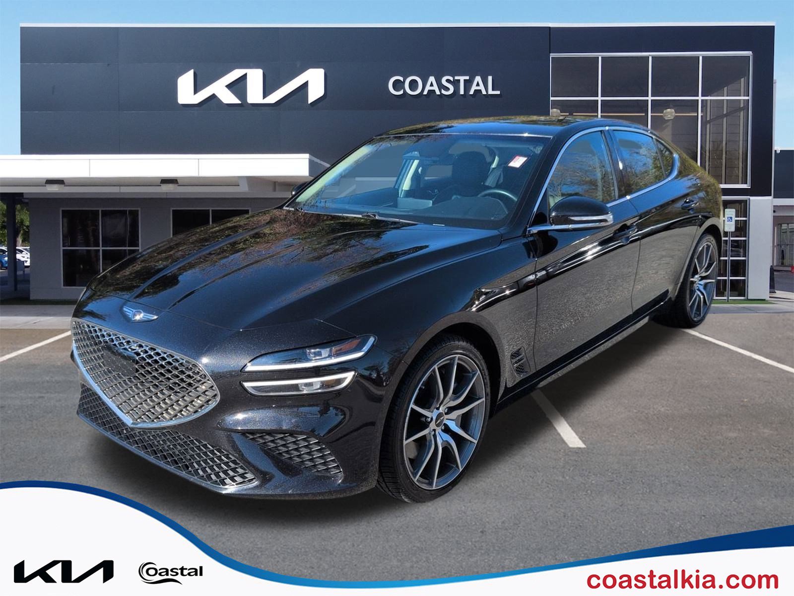 2025 GENESIS G70 Standard's photo