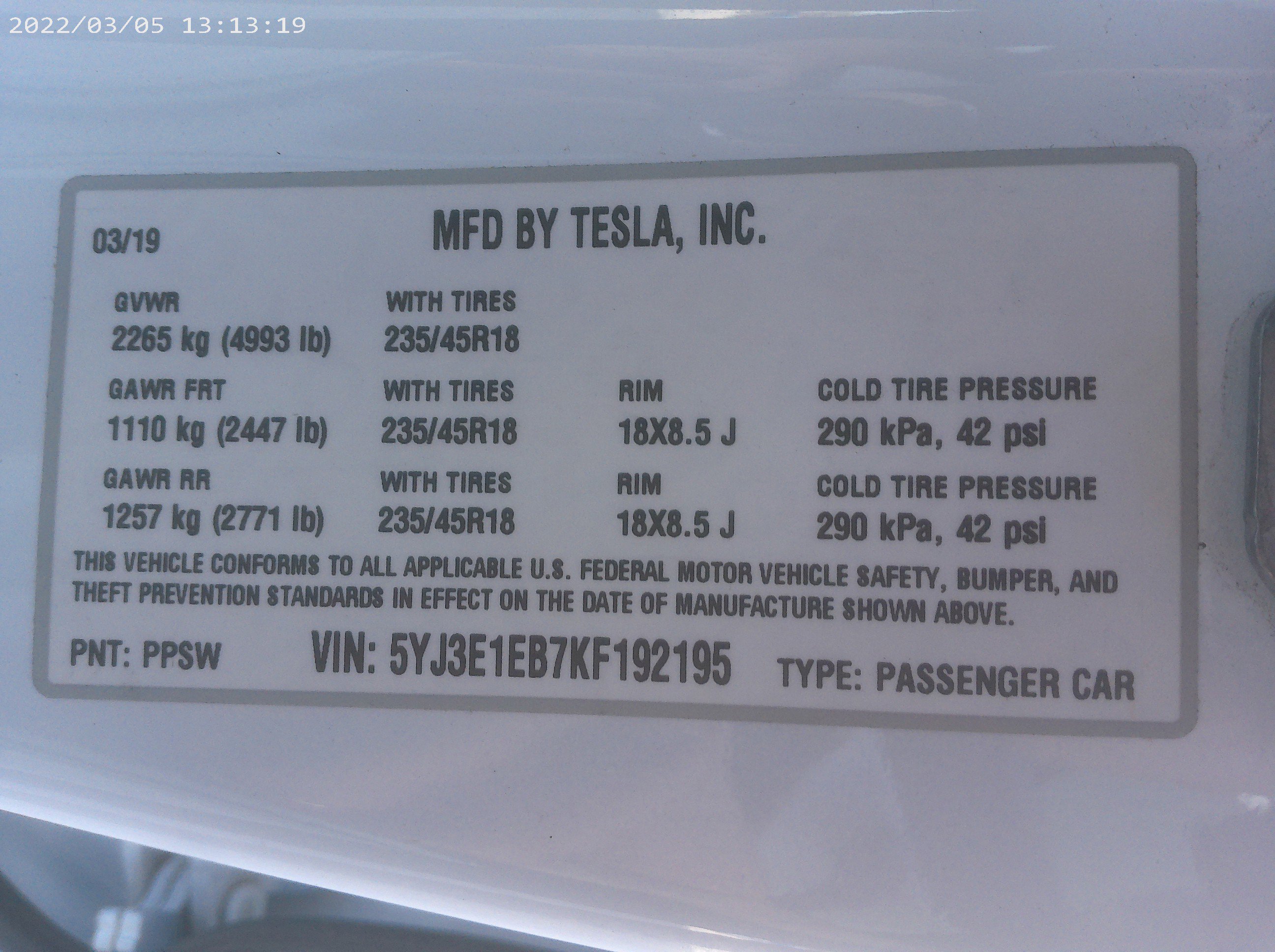 2019 Tesla Model 3 Long Range photo 28