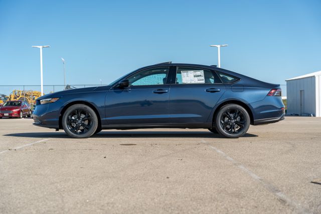 2025 Honda Accord SE photo 4