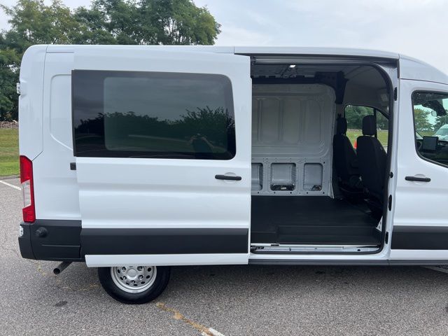 2024 Ford Transit photo 26