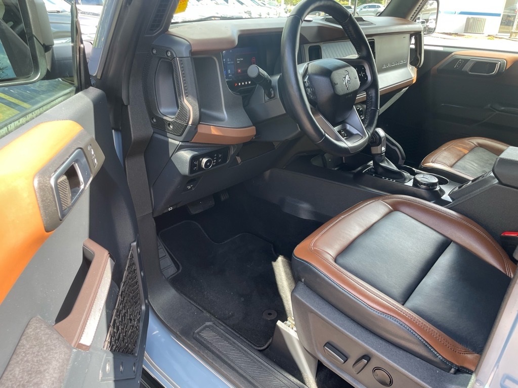 2024 Ford Bronco Outer Banks photo 5