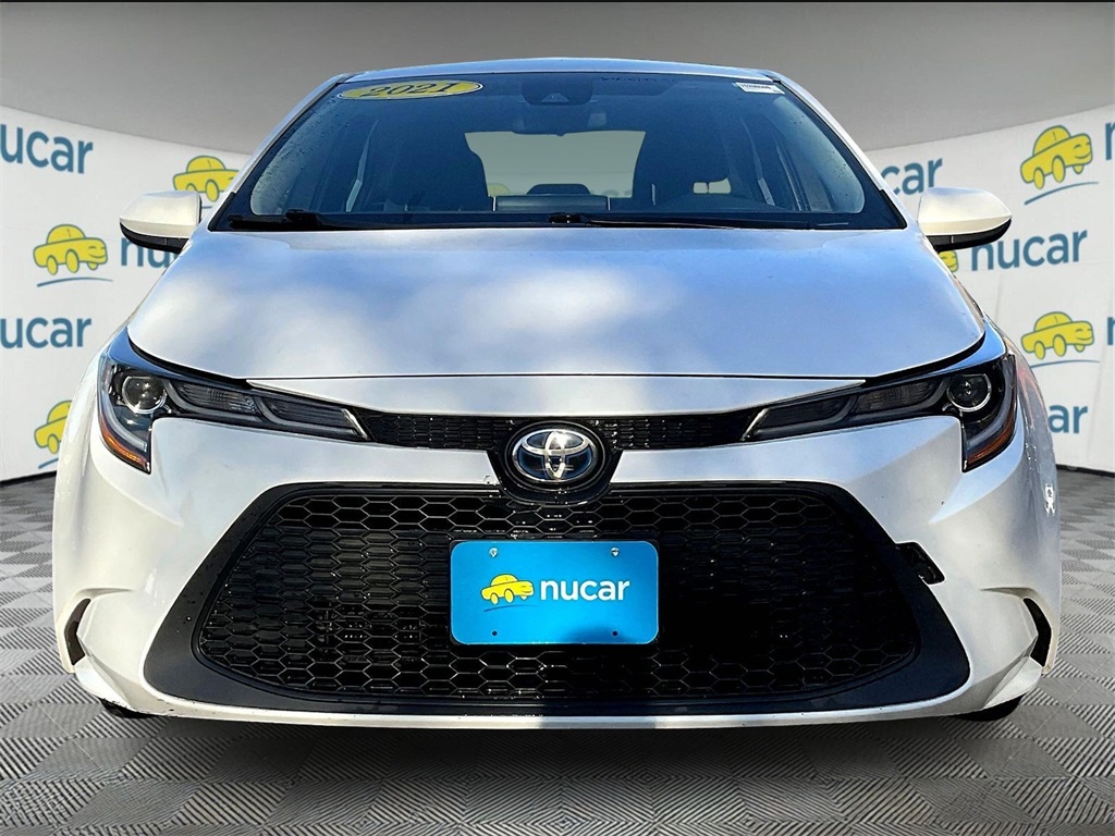 2021 Toyota Corolla Hybrid LE photo 2