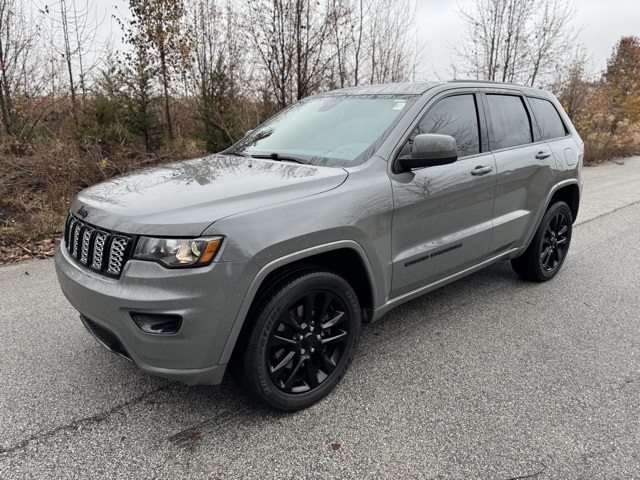2021 Jeep Grand Cherokee Laredo X's photo