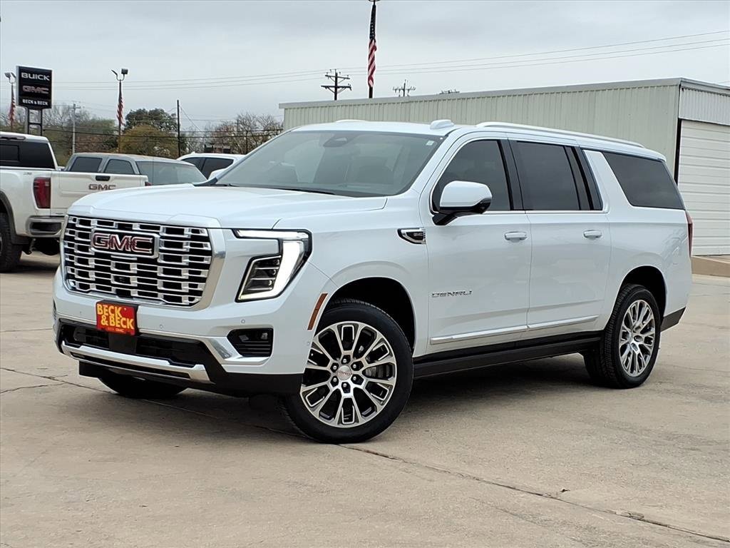 2026 GMC Yukon XL Denali's photo