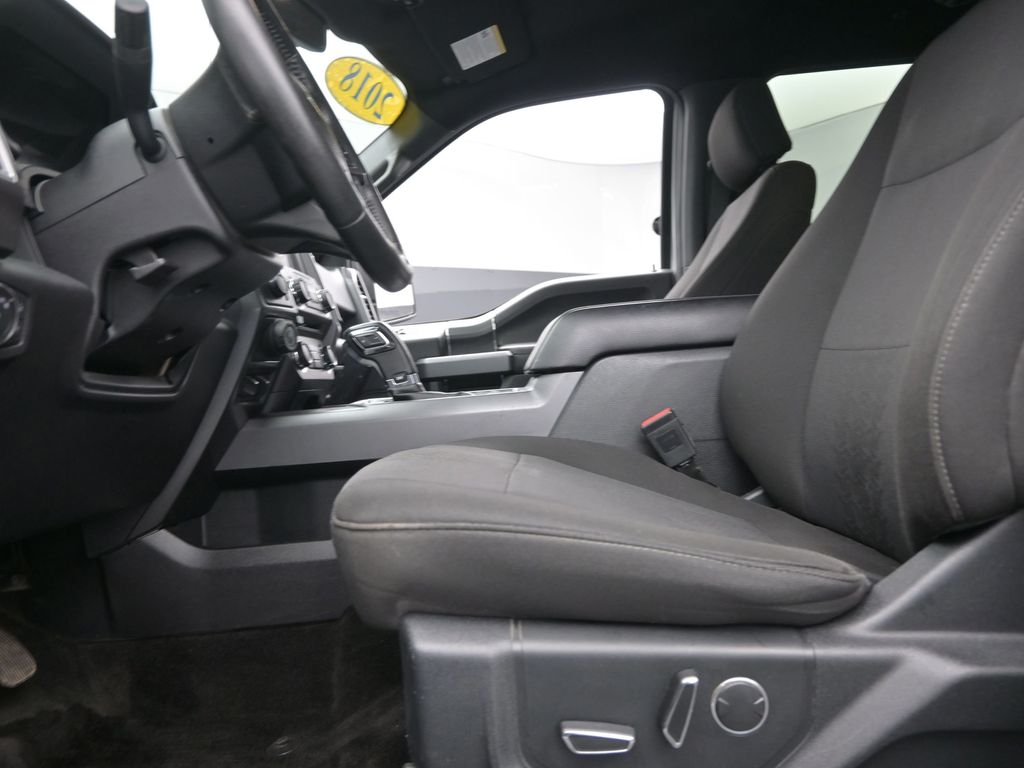 2018 Ford F-150 XLT photo 10