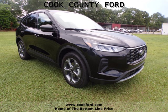 2025 Ford Escape ST-Line's photo