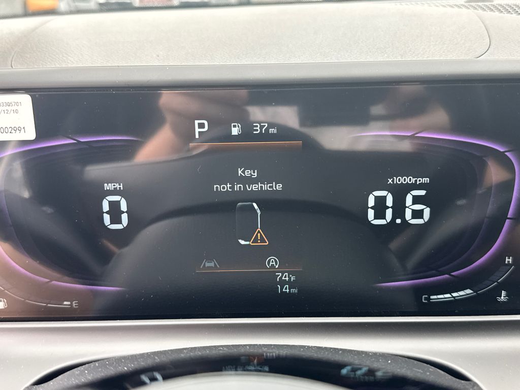 2025 Kia Seltos S photo 26