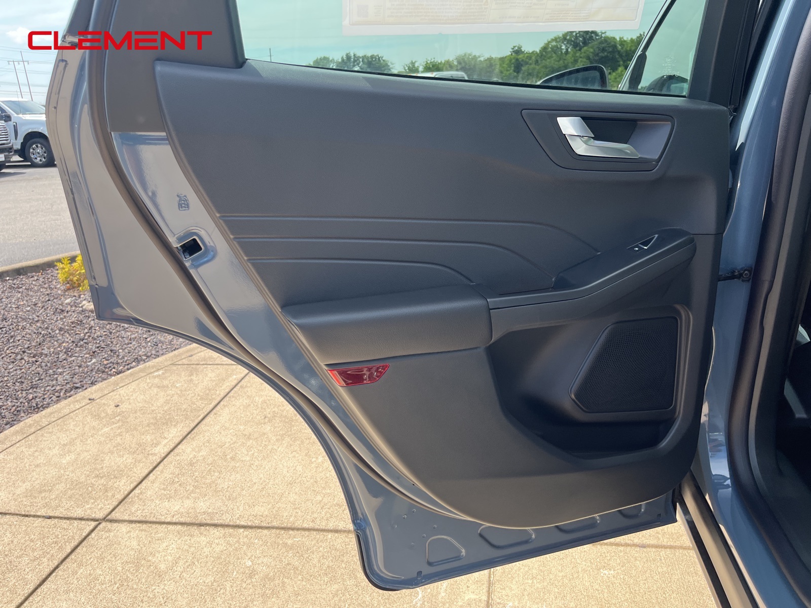 2025 Ford Escape Plug-In Hybrid photo 31