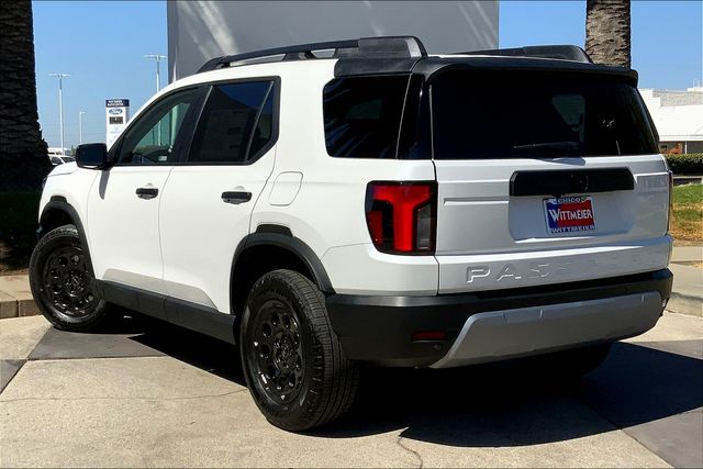 2026 Honda Passport photo 2