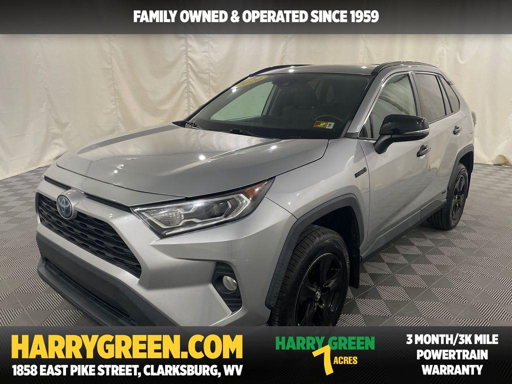 2020 Toyota RAV4 XLE's photo