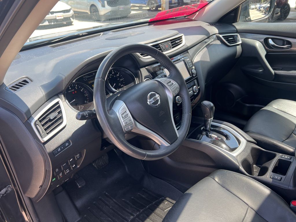 2016 Nissan Rogue SL photo 6