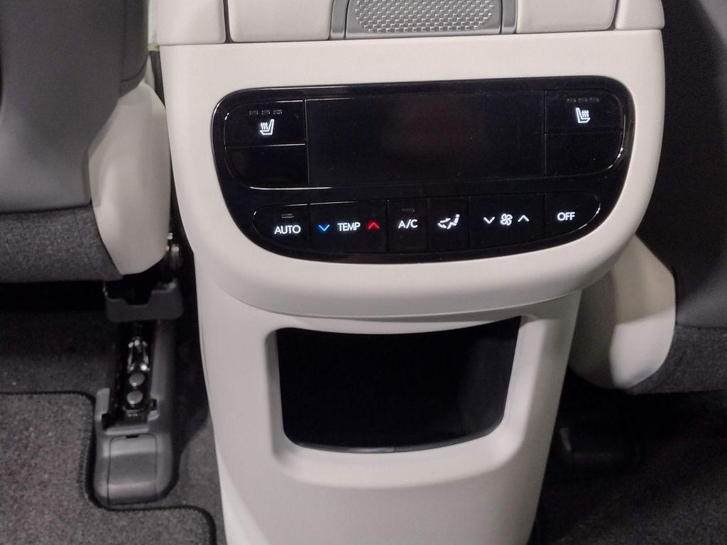2026 Hyundai Ioniq SEL photo 31