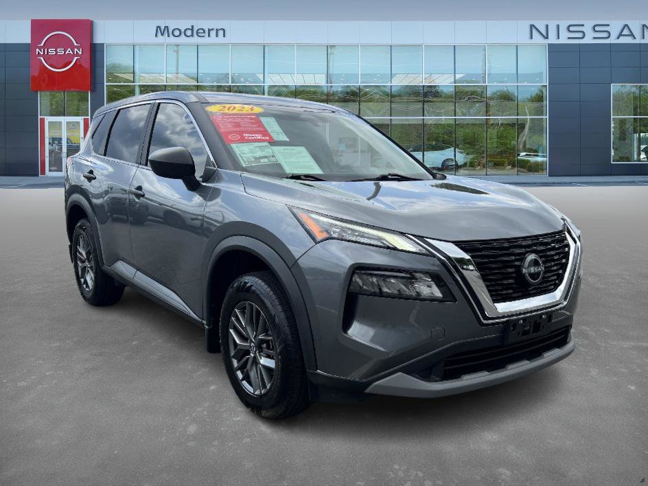 2023 Nissan Rogue S photo 3
