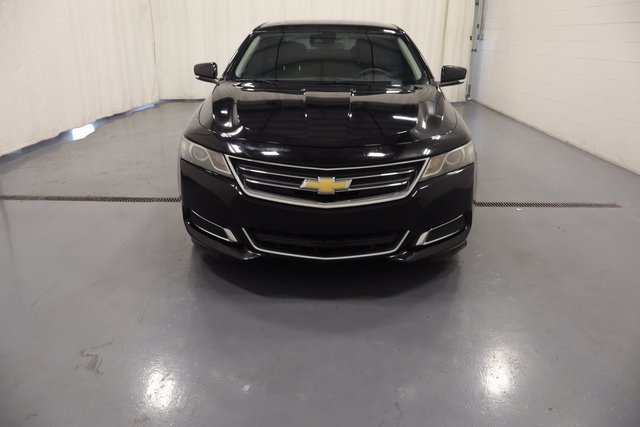 2014 Chevrolet Impala 1LT photo 2