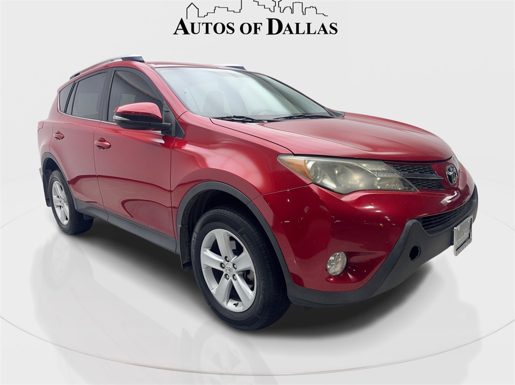 2013 Toyota RAV4 XLE photo 4