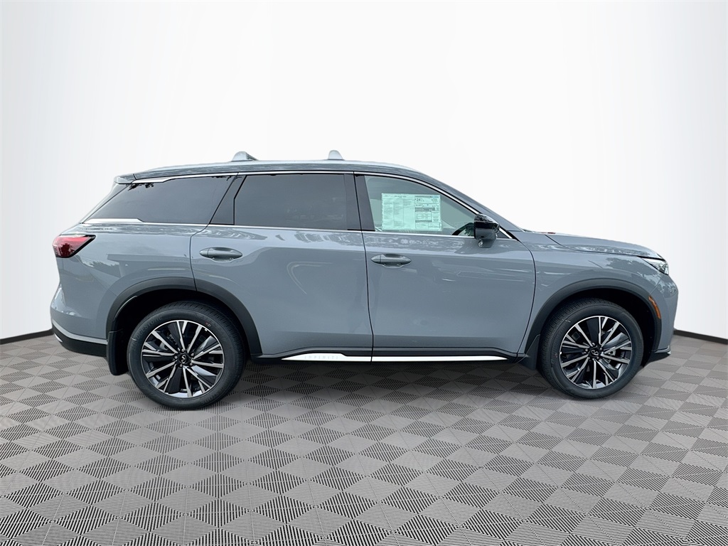 2026 Infiniti QX60 Luxe photo 8
