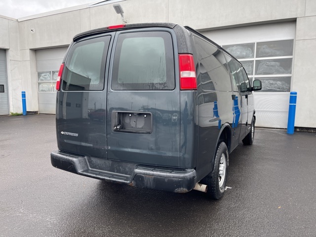 2017 Chevrolet Express Cargo Van 2500 photo 4