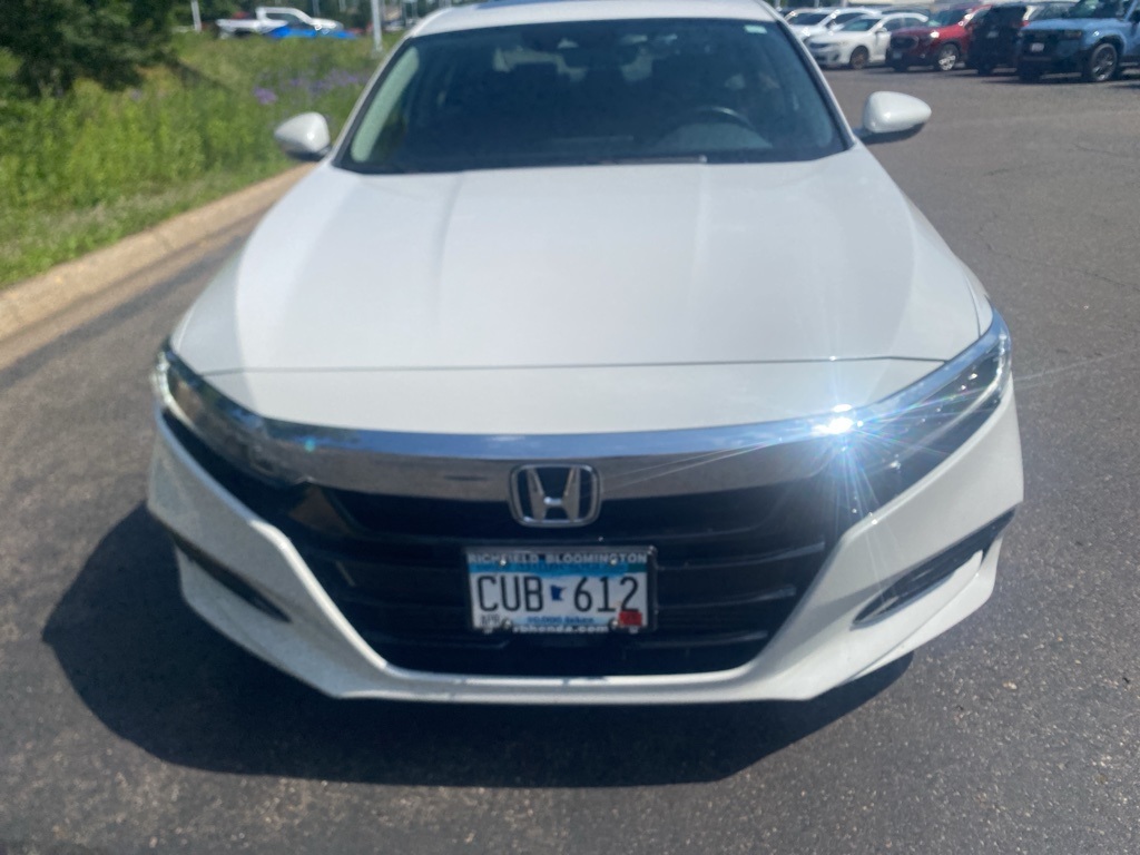 1HGCV1F54KA066637