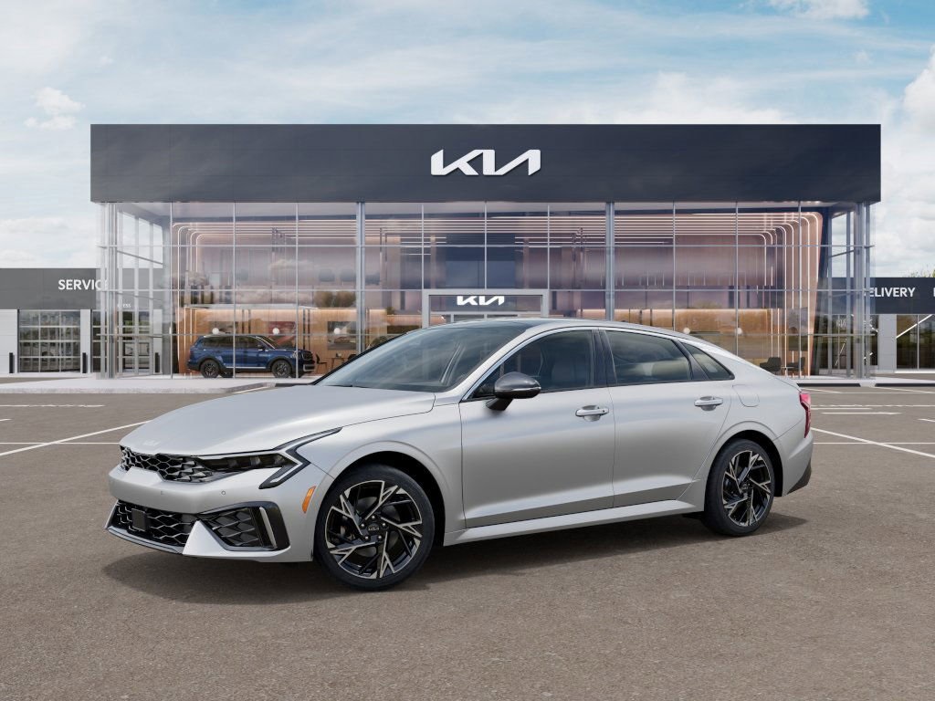 2025 Kia K5 GT-Line photo 2