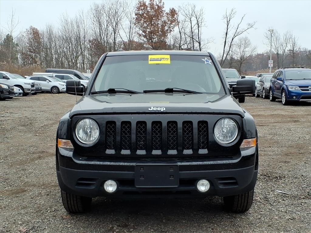 2015 Jeep Patriot Sport photo 2