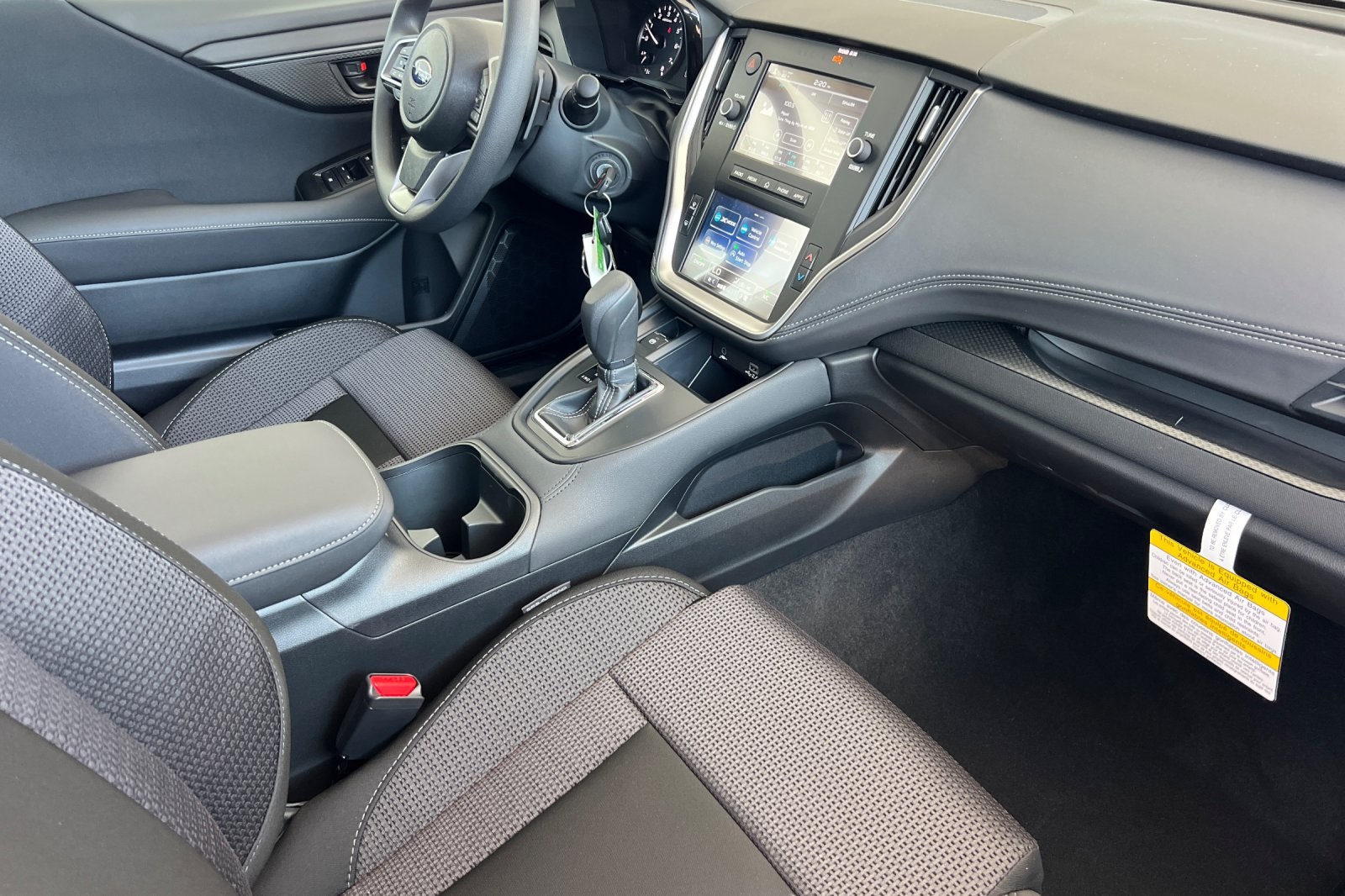 2025 Subaru Outback Base photo 43