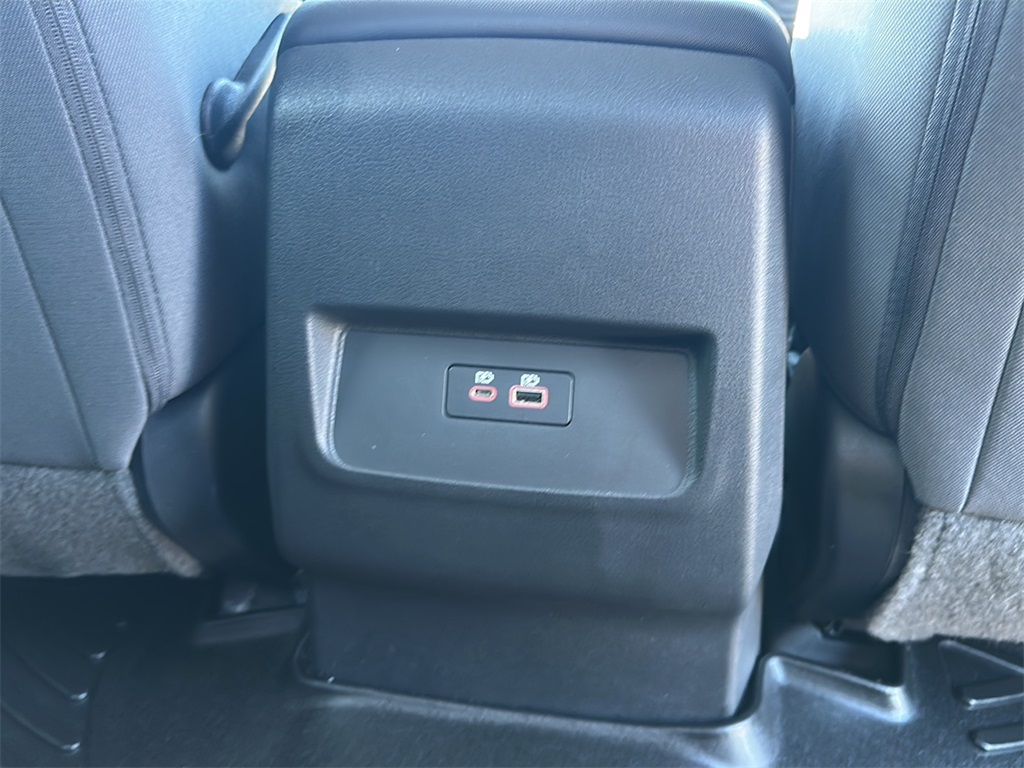 2023 Nissan Frontier Crew Cab SV photo 22