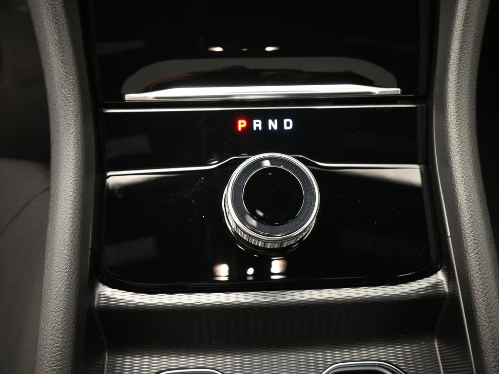 2025 Jeep Grand Cherokee Laredo X photo 3