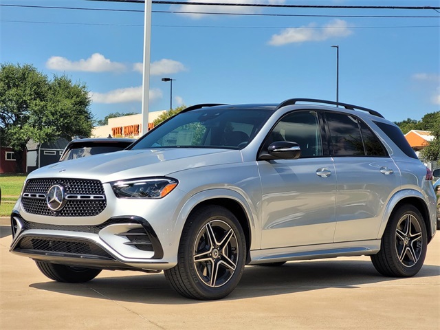 2026 Mercedes Benz GLE 580 4MATIC photo 3