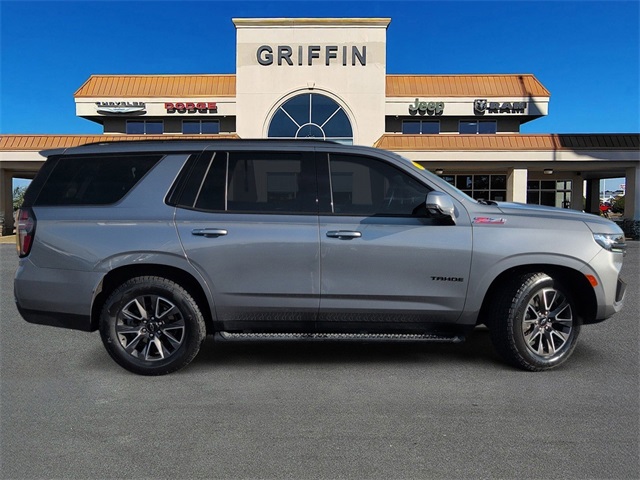 2021 Chevrolet Tahoe Z71 photo 2