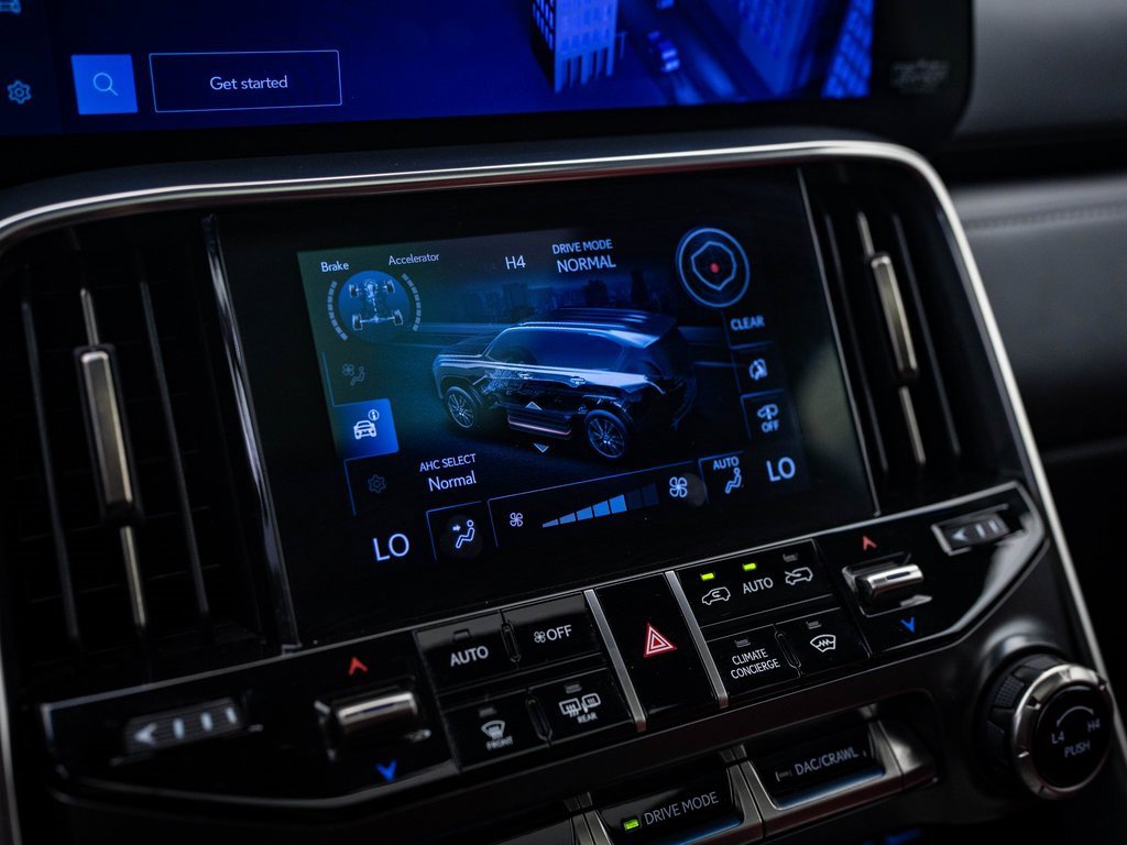 2022 Lexus LX 600 F SPORT photo 31