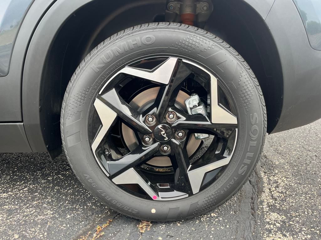 2026 Kia Seltos S photo 3