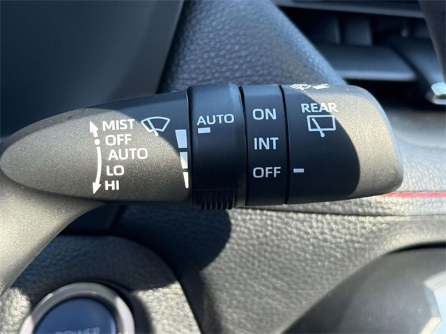 2021 Toyota RAV4 Prime XSE photo 25